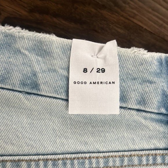 NWT Good American Flare Bottom Jeans - Picture 4 of 10